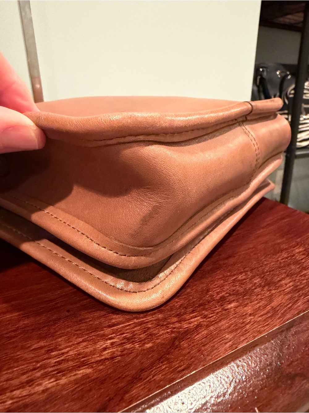 Coach Vintage Tan Leather Crossbody Bag - Picture 7 of 11